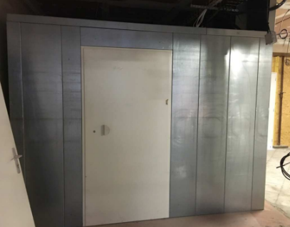 Installation d'une salle informatique sécurisée dans un local technique ou un hangar