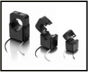 Trois supports de smartphone noirs sur fond blanc